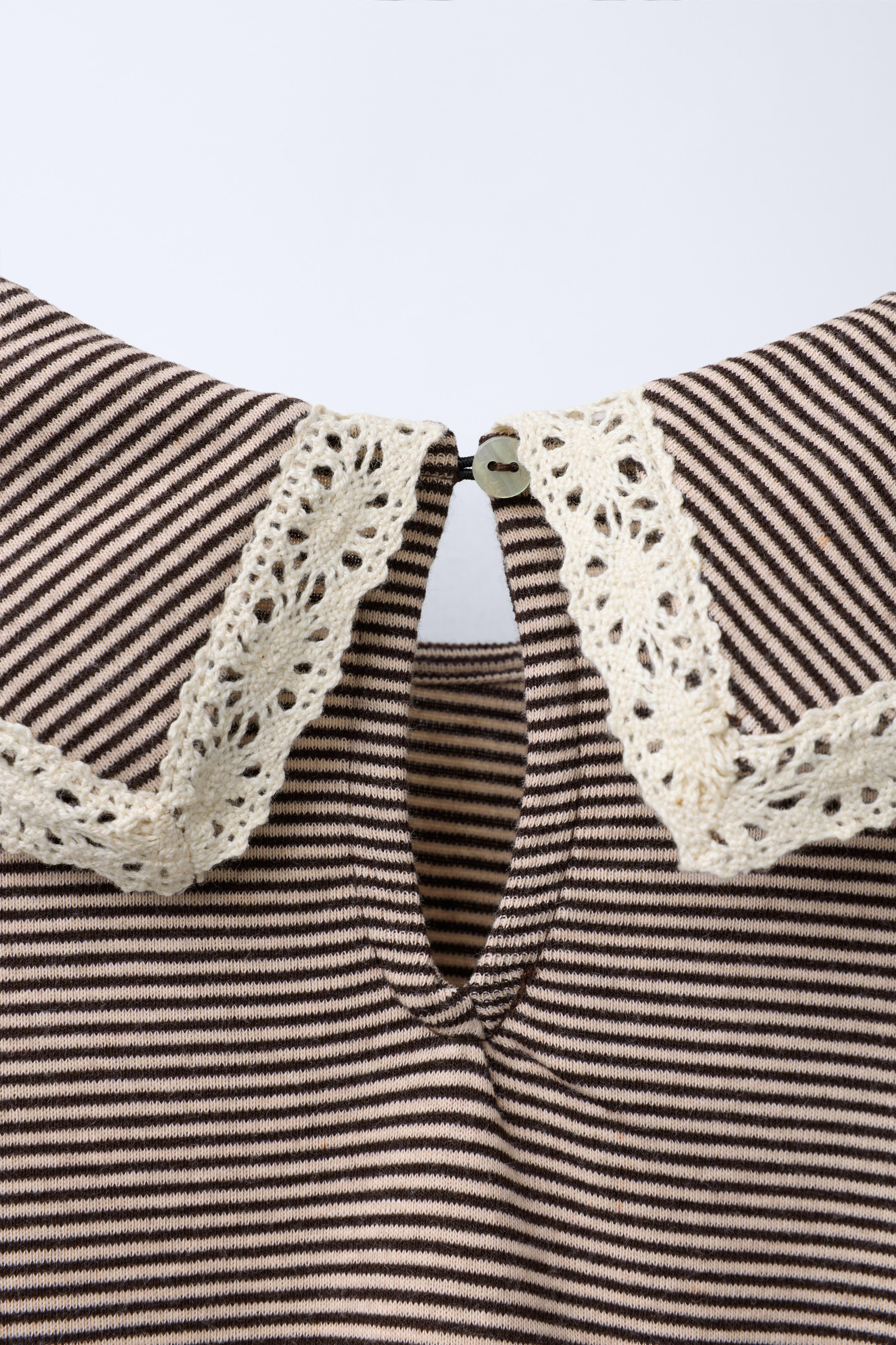 STRIPED PETER PAN COLLAR LACE T-SHIRT